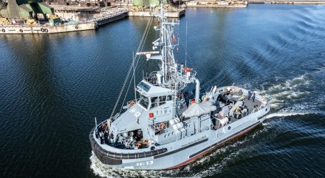 Sea trials of the H-13 tug Przemko